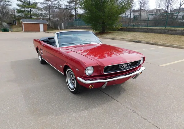 1966 Ford Mustang thumbnail 2