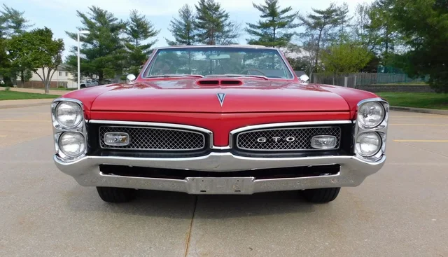 1967 Pontiac GTO Convertible thumbnail 5