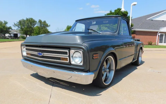 1970 Chevrolet C10 Pickup thumbnail 1