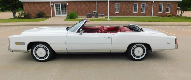 1976 Cadillac Eldorado Convertible thumbnail 4